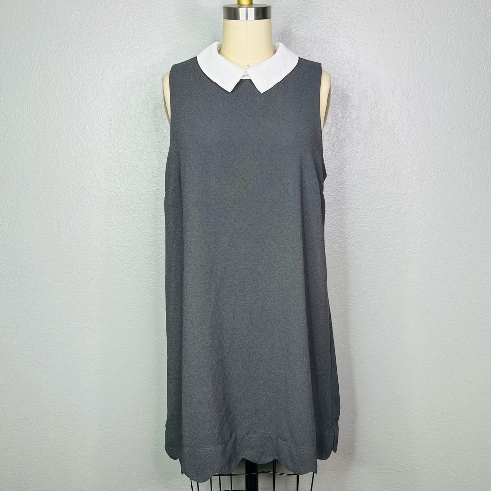 Monteau sleeveless collared dress size medium
